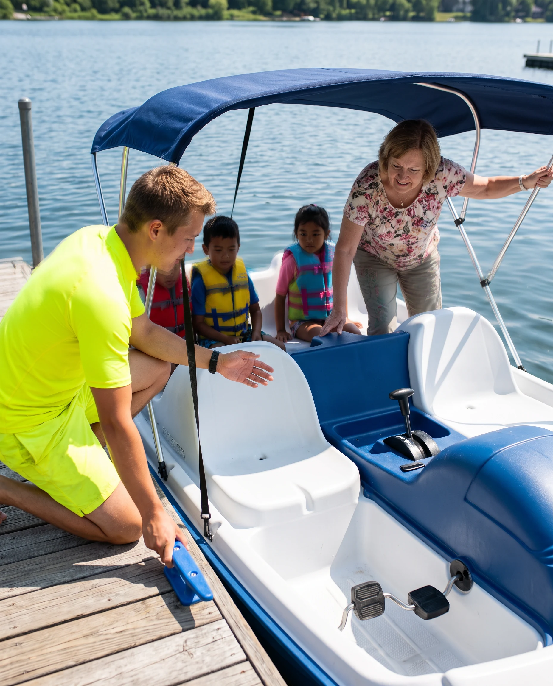 Pelican Pedal Boat, photo 4