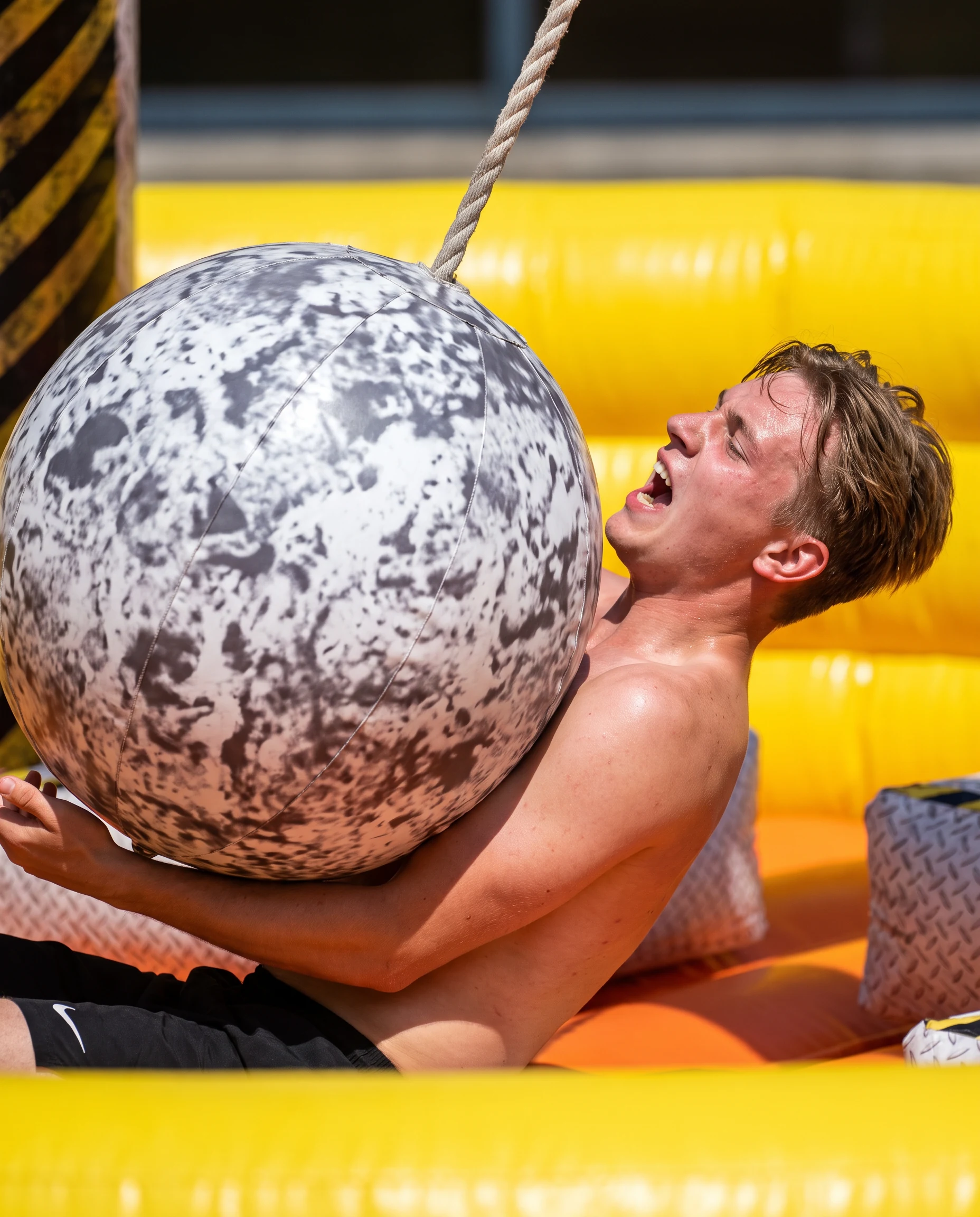 Inflatable Wrecking Ball, photo 5